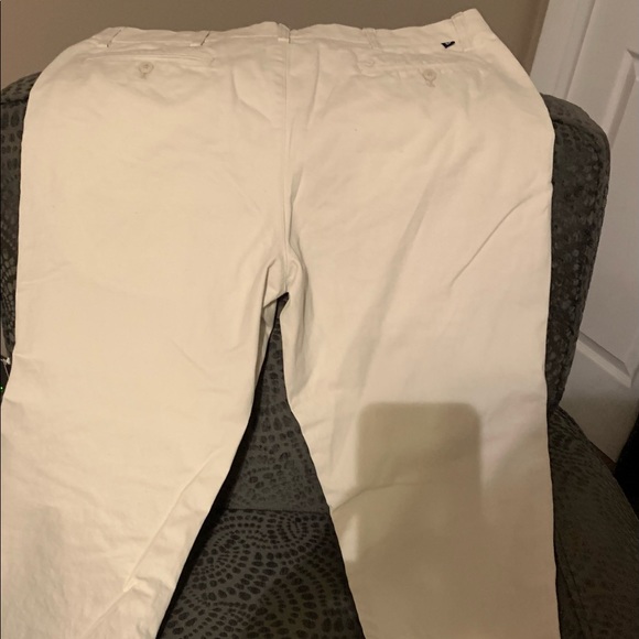 Chaps Mens Flat Front Khaki Pants, Size 40W x 32L, Color Stone, Worn Once - Picture 8 of 15